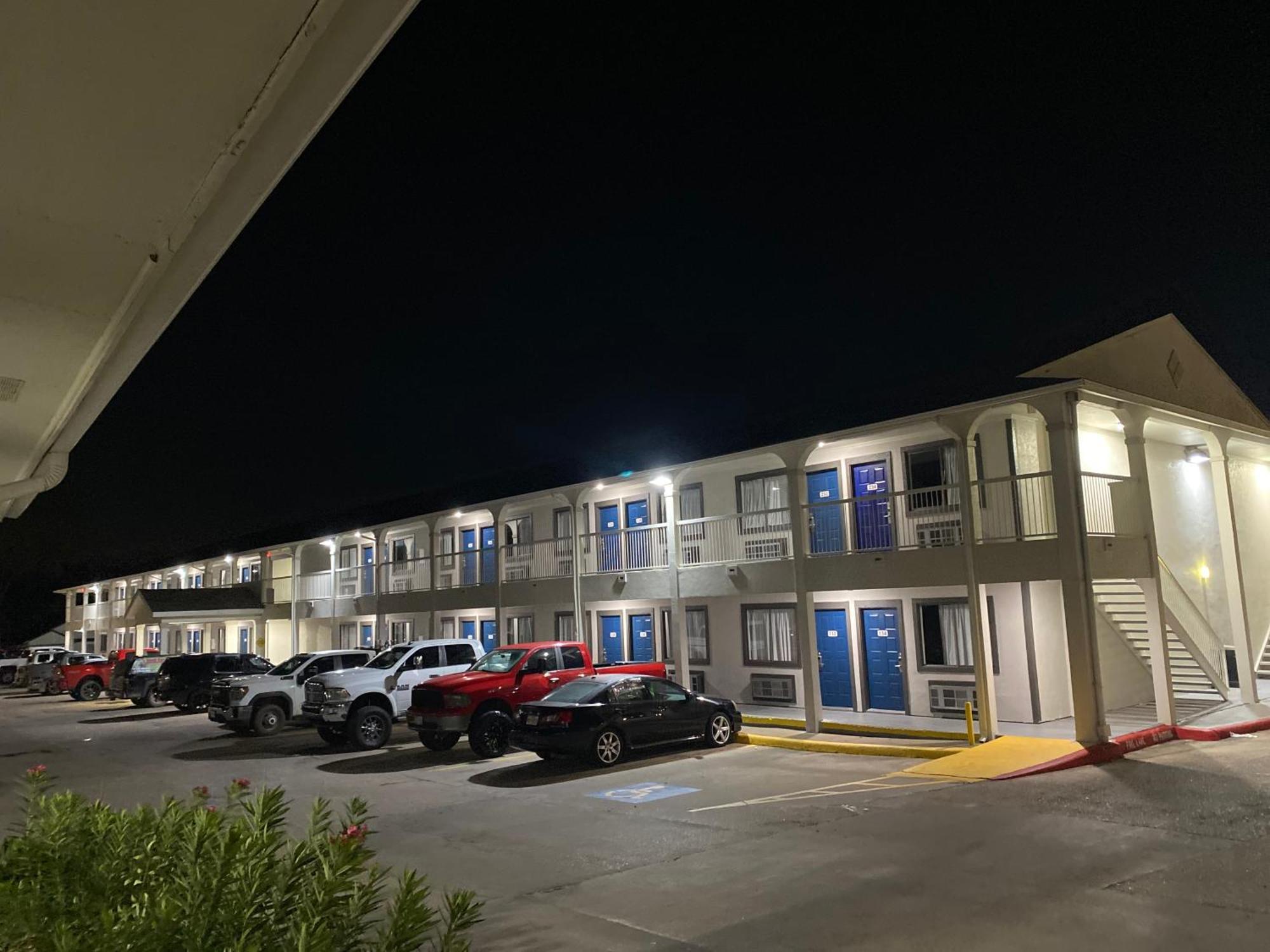 Motel 6-Bryan, Tx - College Station Exteriör bild