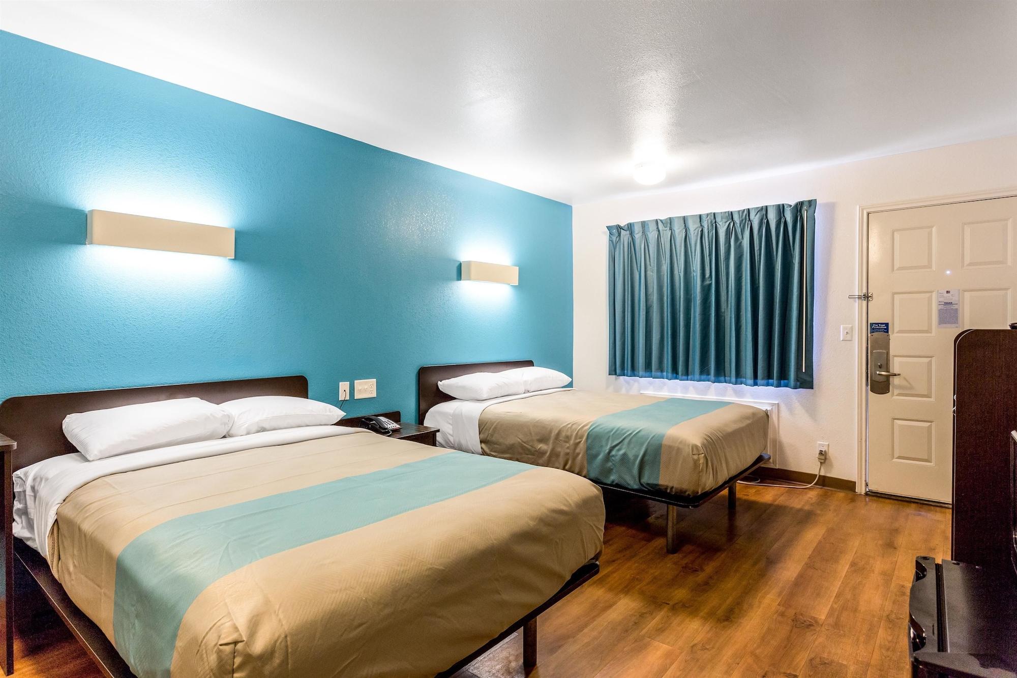 Motel 6-Bryan, Tx - College Station Exteriör bild