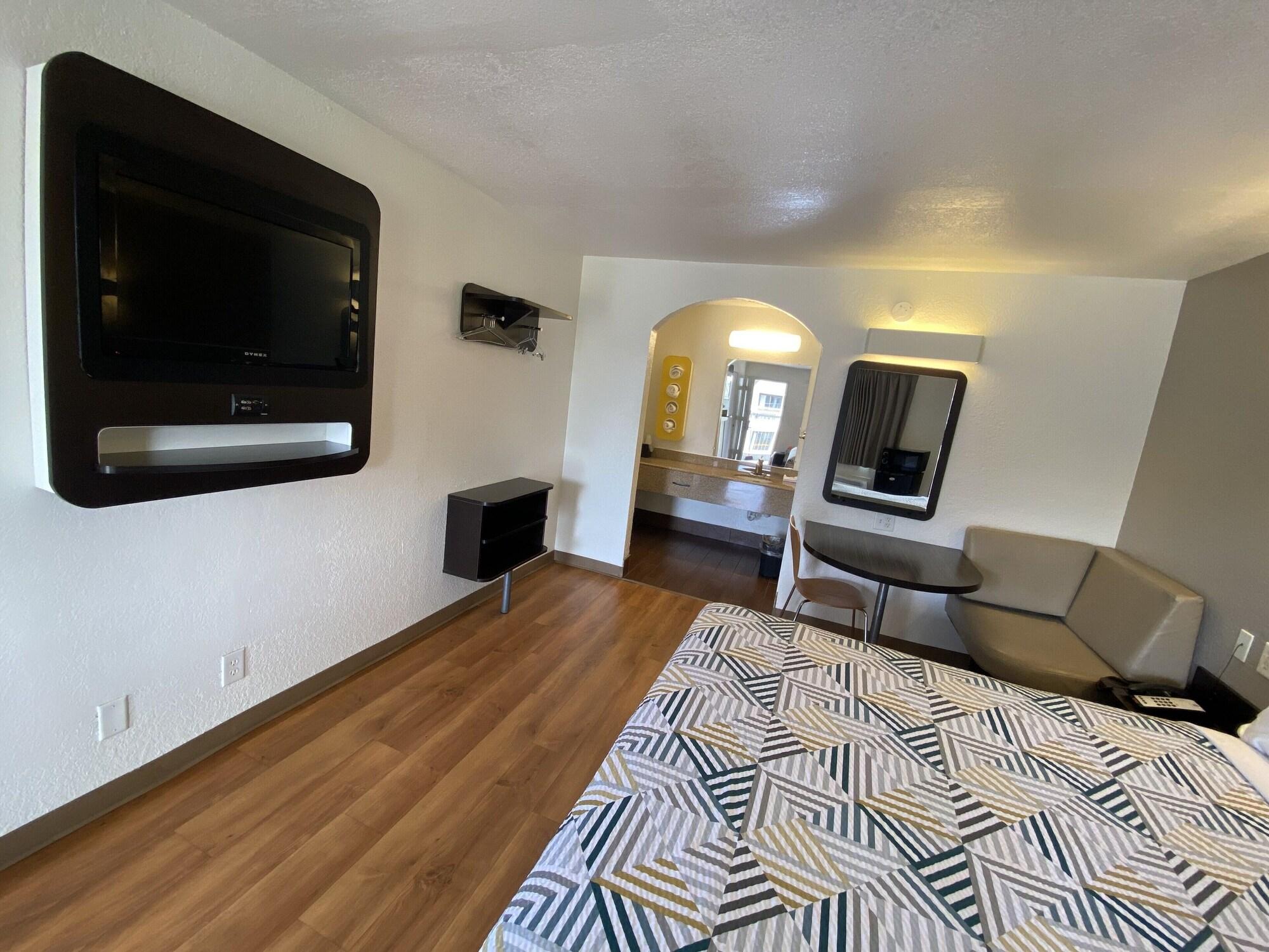Motel 6-Bryan, Tx - College Station Exteriör bild