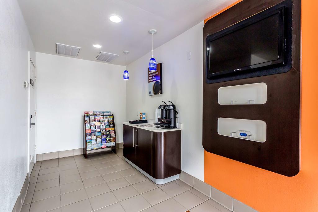 Motel 6-Bryan, Tx - College Station Exteriör bild